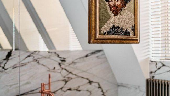 Hotel H15 Luxury Palace - Destigo Hotels クラクフ 部屋 写真 The image of the Virgin Mary in the church of the monastery